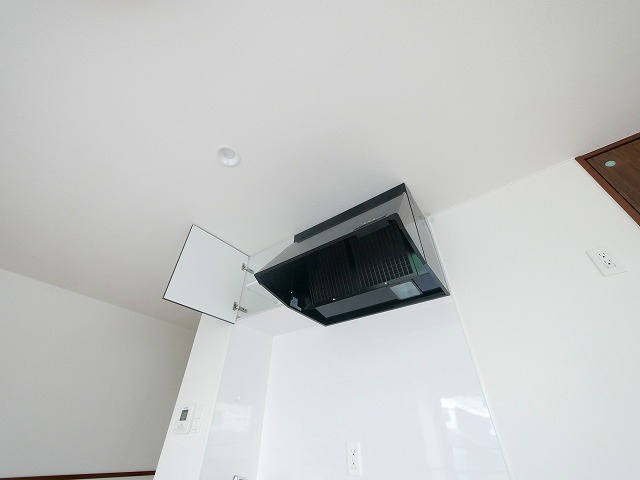 エールビルのキッチン|コンパクトなキッチンで掃除もラクラク