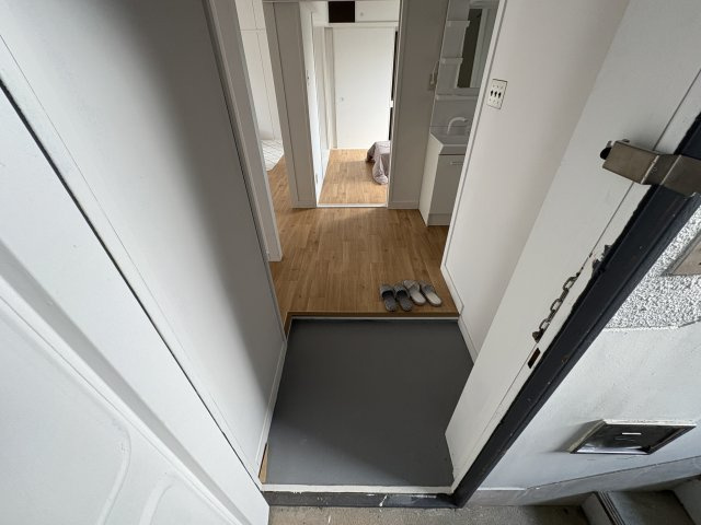 神戸市北区君影町４丁目の賃貸マンションの玄関