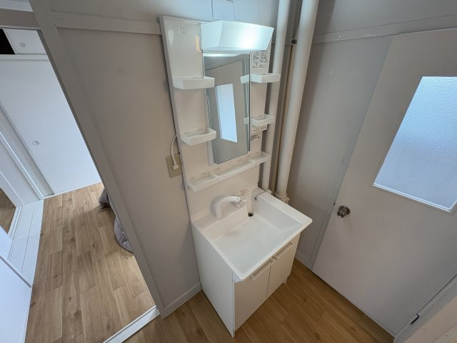 神戸市北区君影町４丁目の賃貸マンションの洗面所