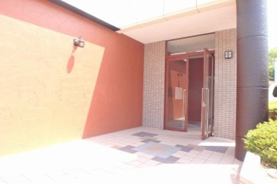 【エントランス】 | ファミール大谷 | エントランス写真