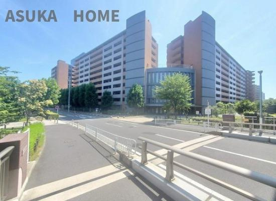 ベイステージ横浜432の外観|大規模マンションなので管理体制も安定したマンションです。