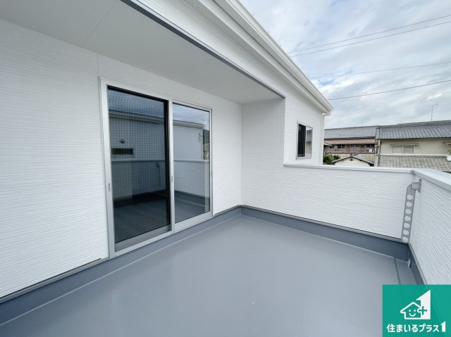 桜井市粟殿　新築一戸建てのバルコニー|日当たりのよいバルコニー！お部屋が開放的に！