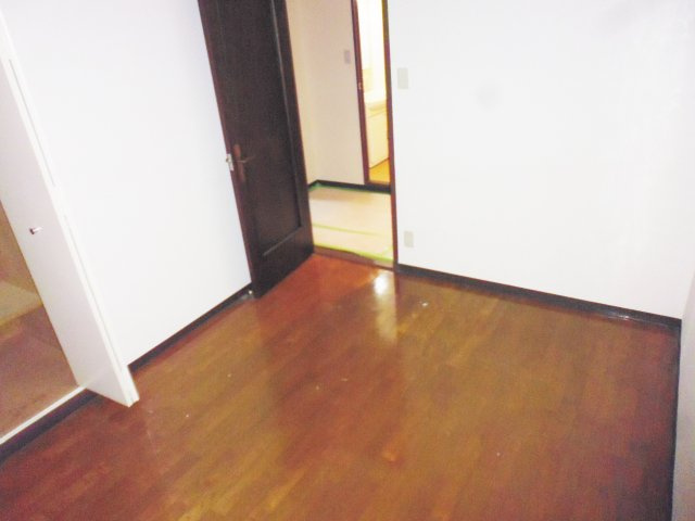 ハイツゴールドの寝室