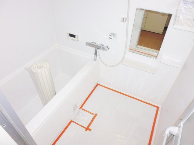 ハイツゴールドの浴室|お風呂新品！