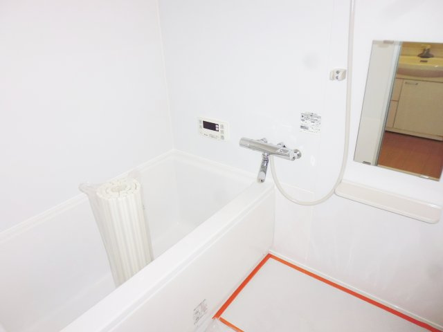 ハイツゴールドの浴室