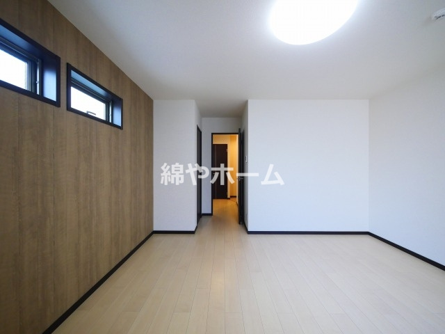 フジパレス山之内Ⅱ番館の洋室|落ち着いた色調の洋室です