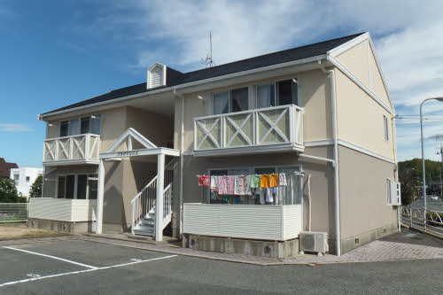 プラザ　マロニエの外観