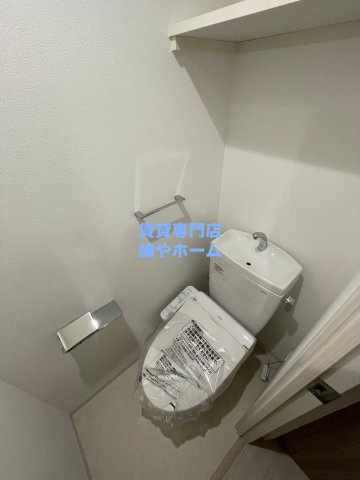 Mv.ms大阪岸里のトイレ|落ち着いた色調のトイレです
