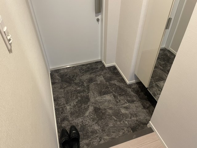 【玄関】
