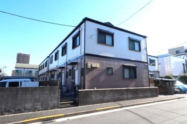 レジデンスクサナギⅢ　15～18の外観