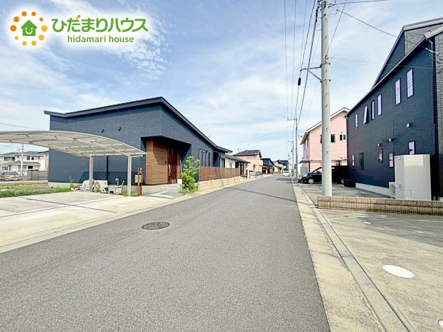 【前面道路含む現地写真】 | 水戸市河和田町　中古戸建 | 閑静な住宅地なので、幹線道路や大通りに面していないので大型車が通ることが少なく静かです。