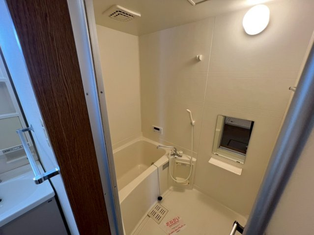 エルリオ　Ａの浴室