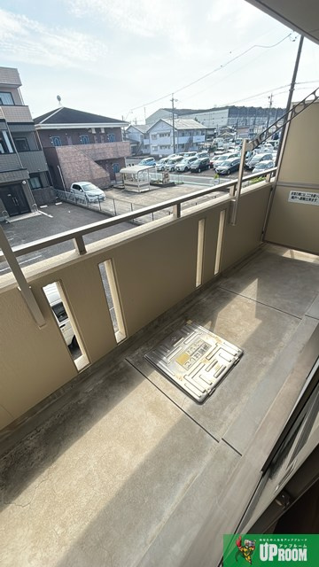 アゼリアガーデン 北館のバルコニー