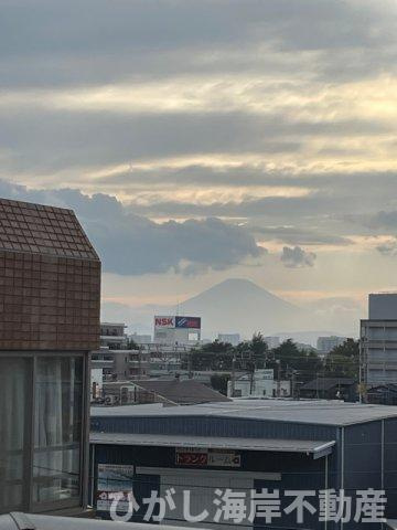 セルアージュ藤沢エクシールの展望|富士山が望めます。