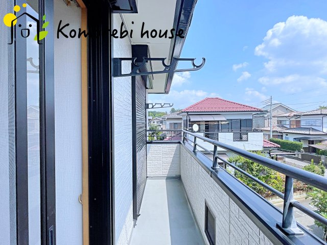 桶川坂田中古のバルコニー|開放的で明るい空間を演出してくれるバルコニーです