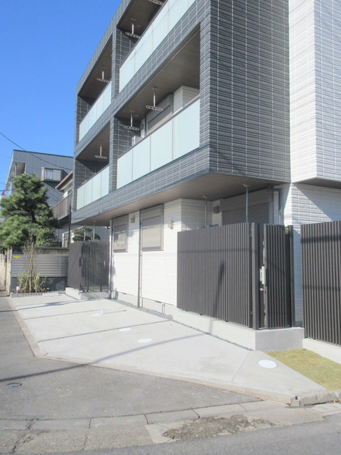 Ｄ　ｍｅａｓｕｒｅｓ　ｓｅｚａｋｉの駐車場|★自転車駐輪可能★