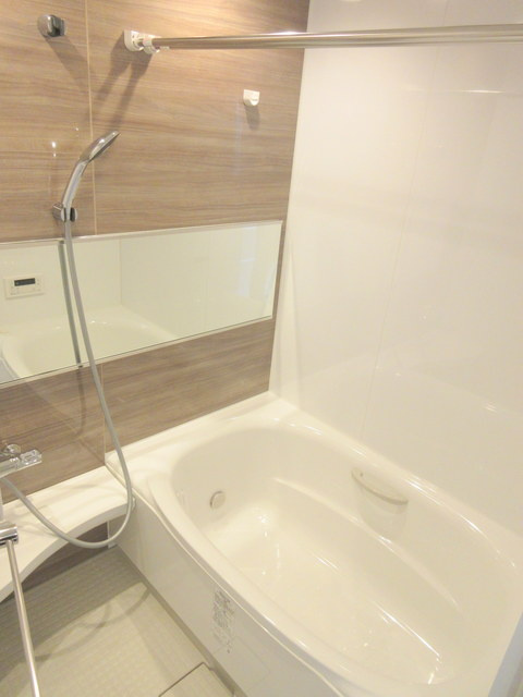 Ｄ　ｍｅａｓｕｒｅｓ　ｓｅｚａｋｉの浴室|★追い焚き・浴室乾燥機付き★