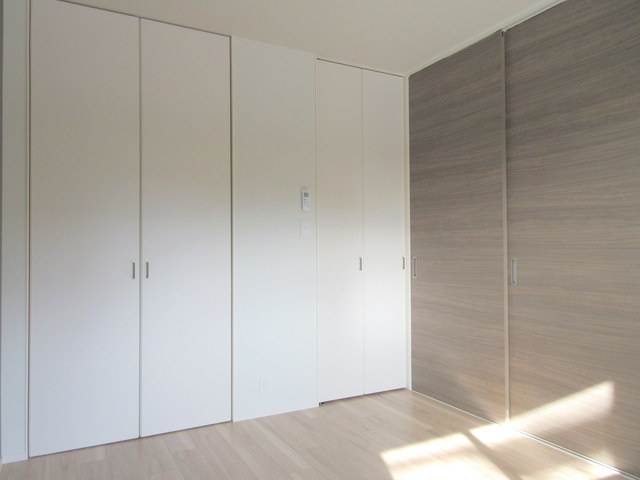 Ｄ　ｍｅａｓｕｒｅｓ　ｓｅｚａｋｉの寝室|★明るい寝室★