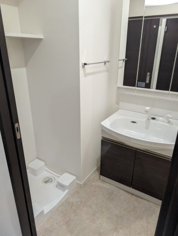 LIBTH高宮の洗面所