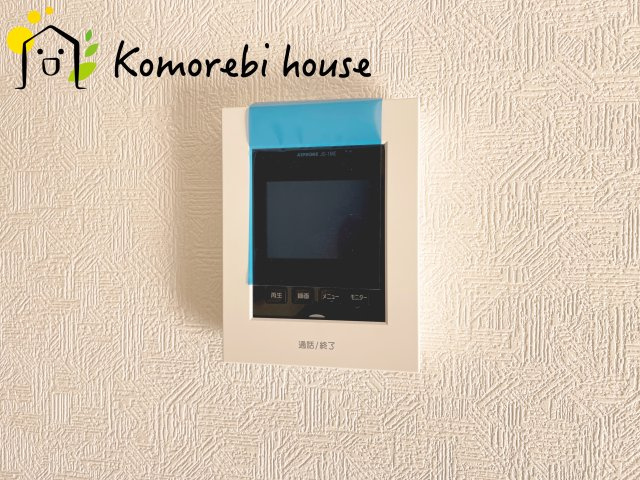 さいたま市西区飯田新田第2　新築一戸建て　クレイドルガーデン　03の防犯設備|モニター付インターホンです