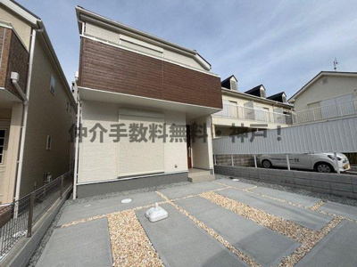 【外観】 | 神戸市垂水区高丸5丁目　新築戸建3号棟　仲介手数料無料！ | 建物外観を気になさる方へ、見た目の良い物件です