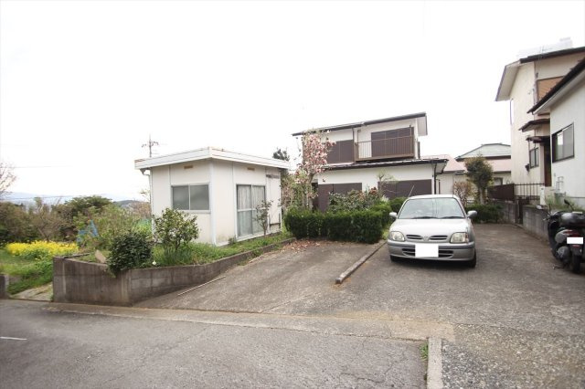 玖須美元和田　戸建の駐車場|2台以上駐車可能