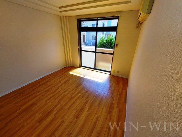 サンヒルズマキノの寝室