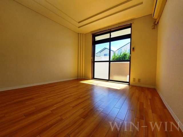 サンヒルズマキノの寝室