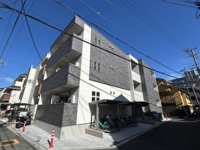 フジパレス東三国6番館の外観