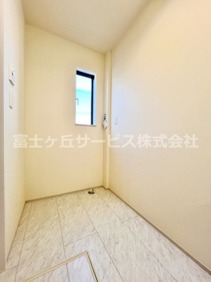 【ランドリースペース】 | 富士市松本 新築一戸建て B号棟 | ランドリースペースです