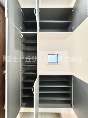 【収納】 | 富士市松本 新築一戸建て B号棟 | 便利な収納スペースです