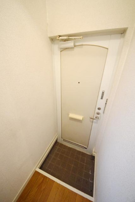 【玄関】 | コーポせせらぎ