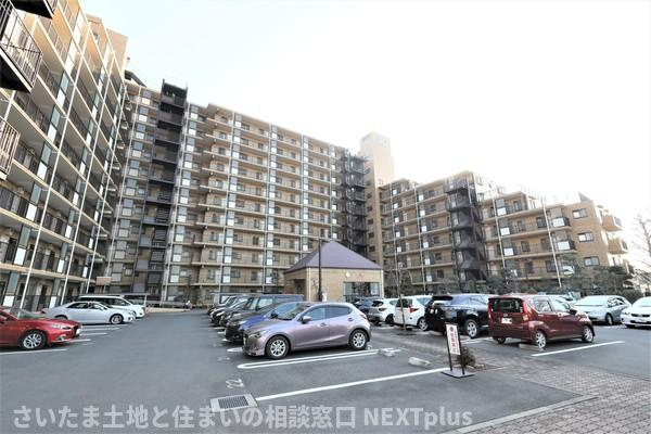 ライオンズマンション大宮指扇第二の駐車場|■私共は、強引なセールスは致しません。『今買えるから大丈夫』ではなく、『買った後の本当の幸せは何か』を考えた上でのご提案を徹底しております。どうぞお気軽にご連絡下さいませ。