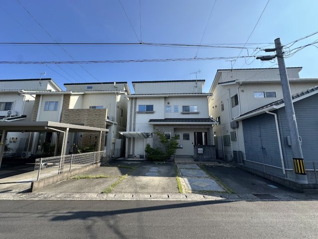 中古住宅　福寿町間島２丁目の駐車場|3台可