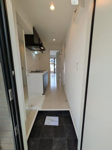 モダンアパートメント日吉viewの玄関