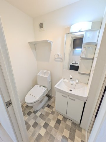 モダンアパートメント日吉viewのトイレ