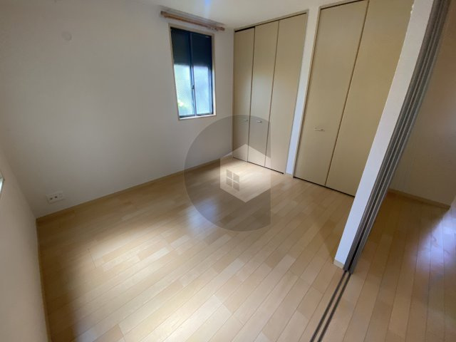 ドゥ・リュエルBの洋室