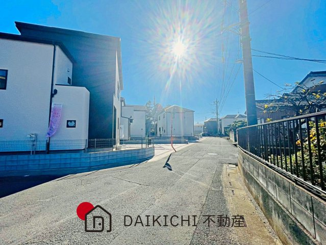【前面道路含む現地写真】 | GRAFARE 川島町中山11期　新築戸建　全6棟　2号棟