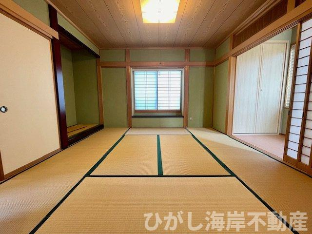 平塚市中里　中古戸建の和室|8帖　和室