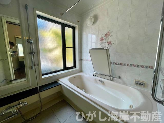 平塚市中里　中古戸建の浴室|浴室乾燥機付きユニットバス