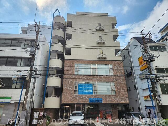 ラピス第三ビルの外観