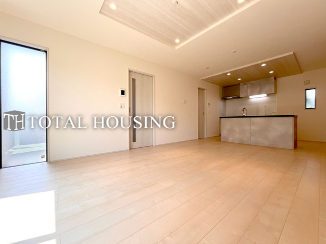 【居間・リビング】 | －弊社先行公開－国分寺市本多5丁目　新築戸建　全1棟