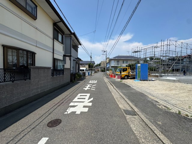 SUN COURT－サンコート－小倉北区赤坂2丁目【小倉北区　新築戸建て】の前面道路含む現地写真|現地撮影　2025,7,8　SUN COURT－サンコート－小倉北区赤坂2丁目【小倉北区　新築戸建て】