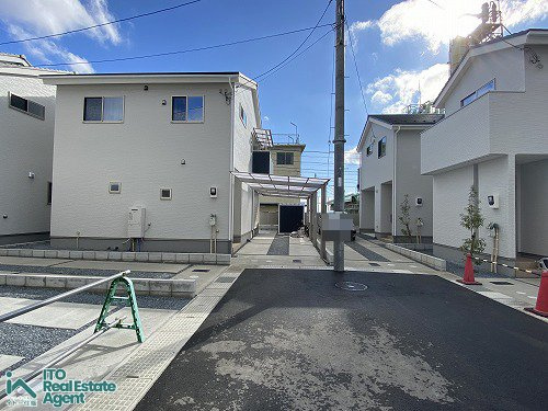 上賀茂北ノ原町 新築戸建 3期7号地の前面道路含む現地写真