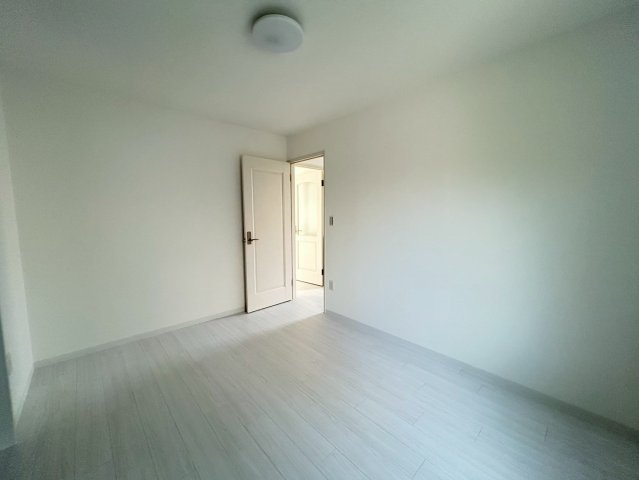 売戸建住宅の洋室