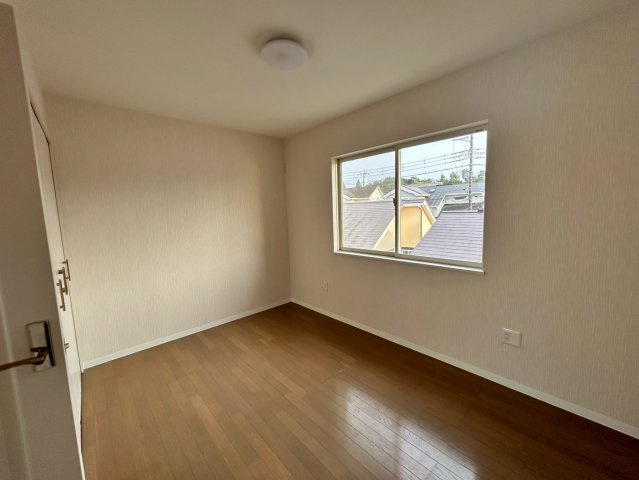 売戸建住宅の洋室