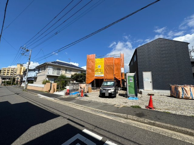 SUN COURT－サンコート－小倉北区赤坂2丁目【小倉北区　新築戸建て】の外観|現地撮影　2025,9,5　SUN COURT－サンコート－小倉北区赤坂2丁目【小倉北区　新築戸建て】