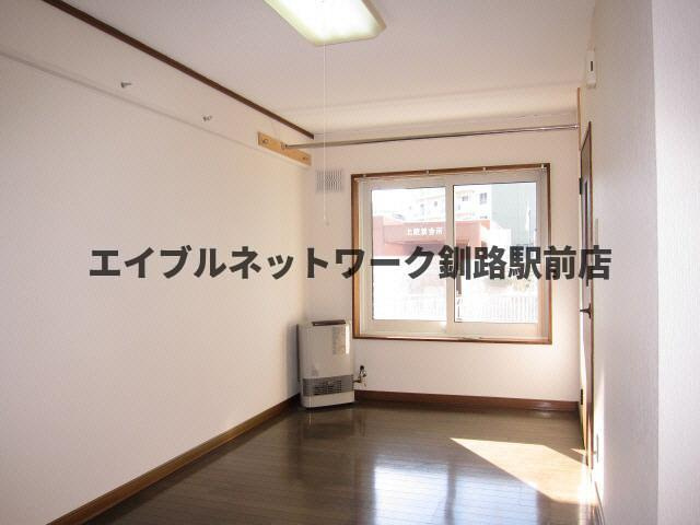 パークサイドＯの居間・リビング