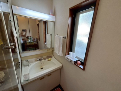 【洗面所】 | 長野市 大字安茂里  2階建 5SSLDK