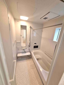 【浴室】 | 東久留米市滝山　中古戸建 | 浴室